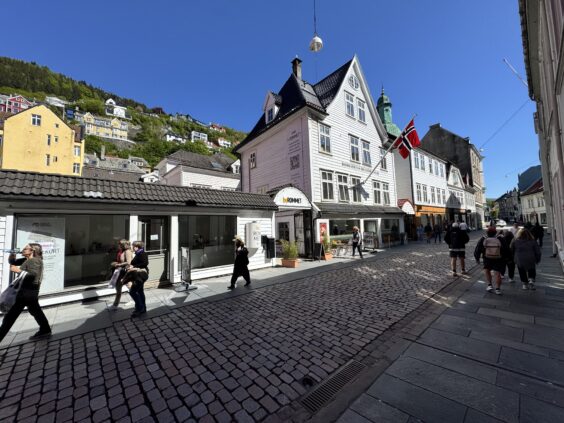 Byrommet norsk flagg